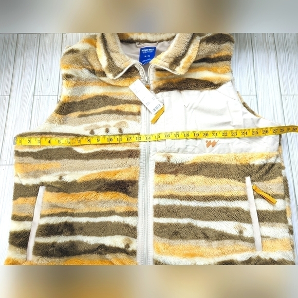 Urban Outfitters Without Walls Cozy Fleece Mushroom Vest Size XL NWT - Picture 14 of 16